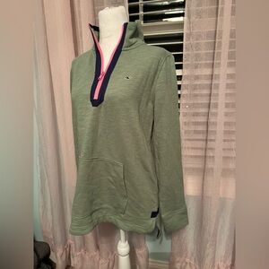NWT Vineyard vines, green pullover